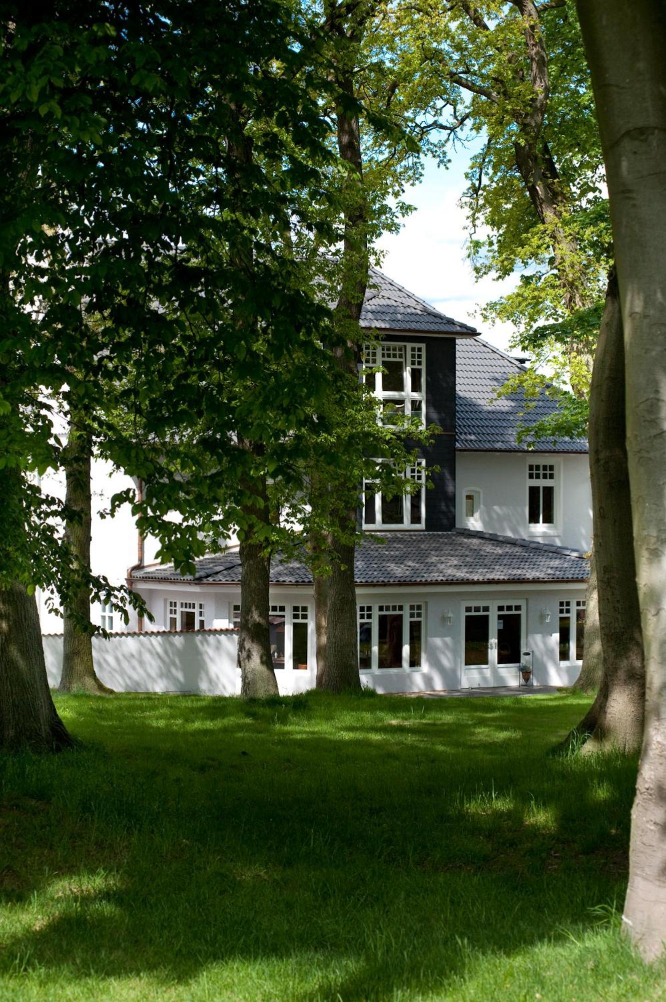 Hotel Bess Albersdorf  Exteriör bild