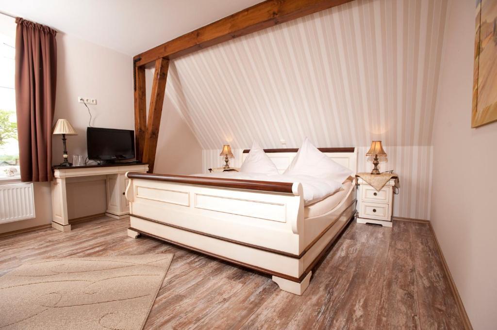 Hotel Bess Albersdorf  Rum bild